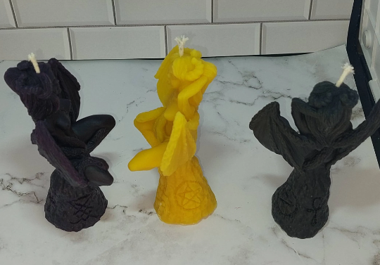 Free USA Shipping Lilith Succubus Demon Woman beeswax candle