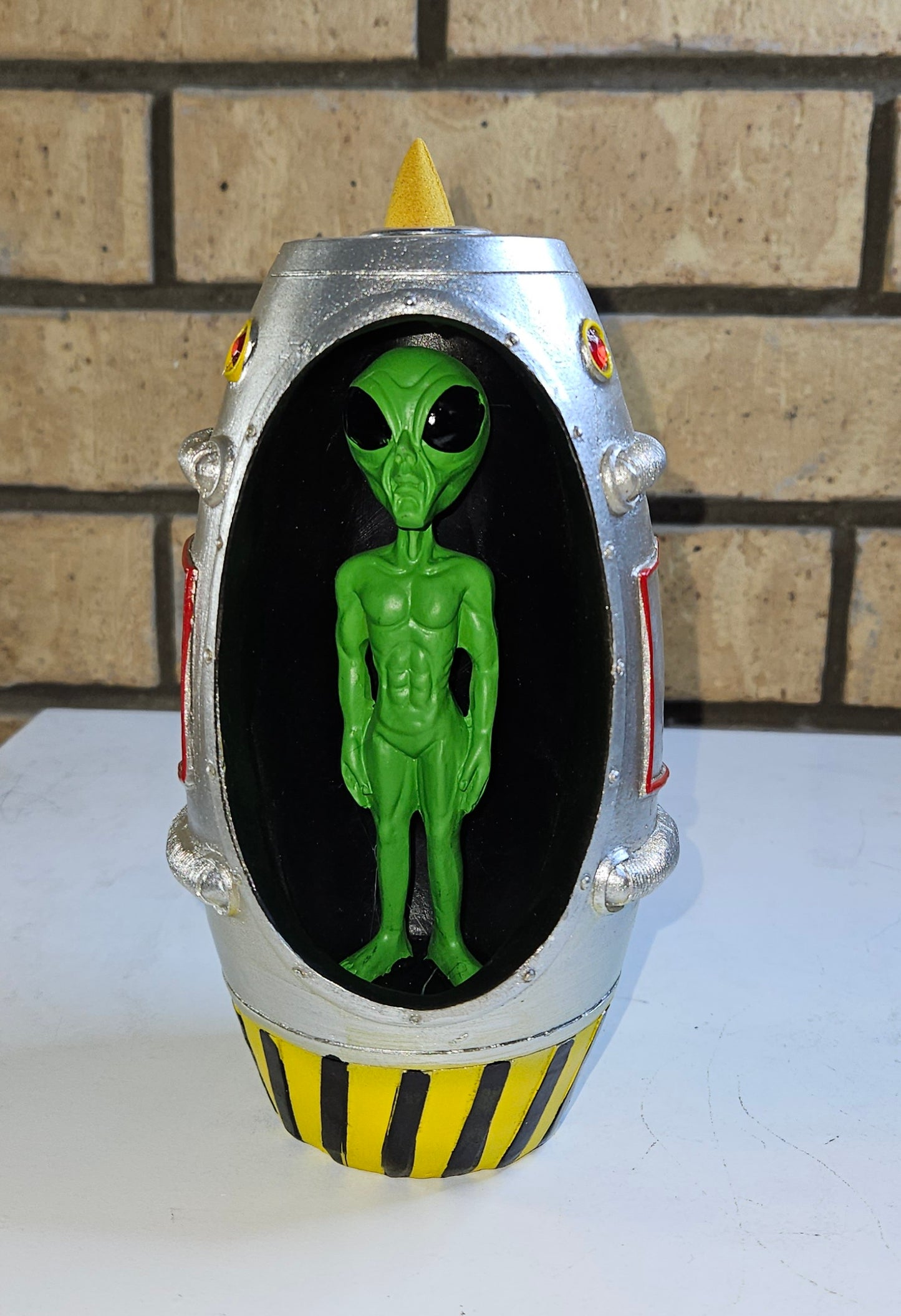 Alien in Lighted Spaceship Back Flow Incense Burner Free Shipping