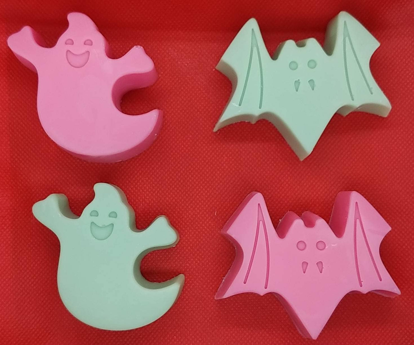 Free USA Shipping 3 Halloween Soy Wax Melts (Choose your scent)