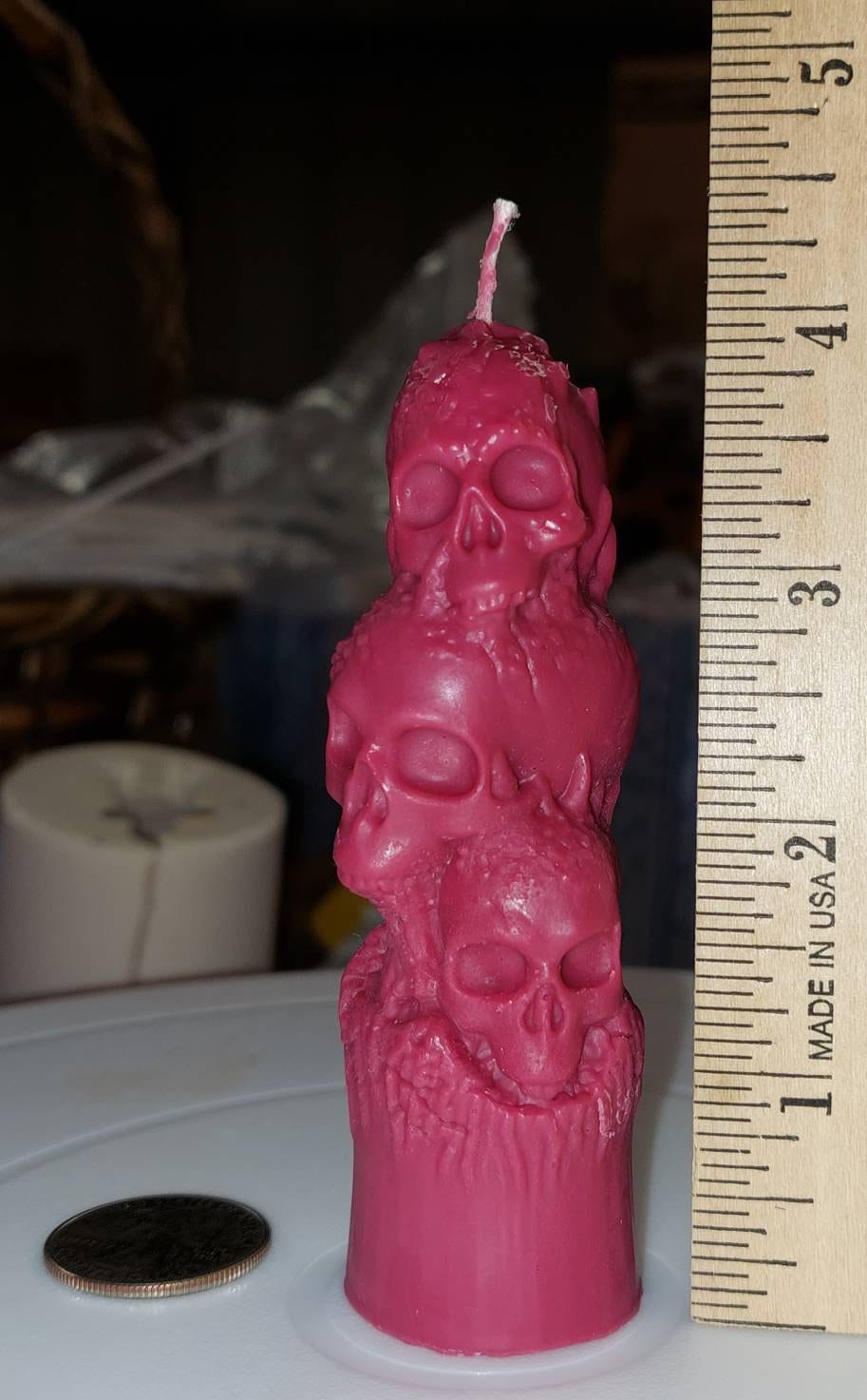 Small Pillar of Skull Free Domestic Shipping